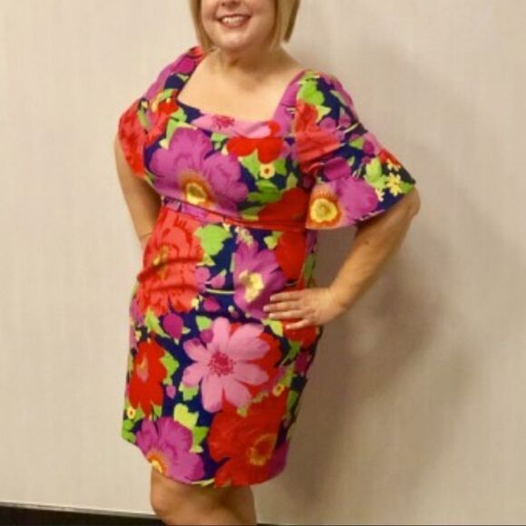 🆕️ Trina Turk Kanan Square Neck Ruffle Sleeve Shift Dress Red Pink Poppy Floral - Picture 12 of 12